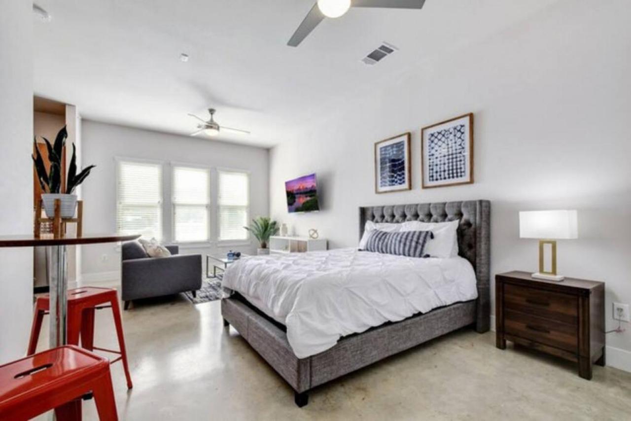 Vibrant Downtown Studio Wifi Pool Gym سان أنطونيو المظهر الخارجي الصورة