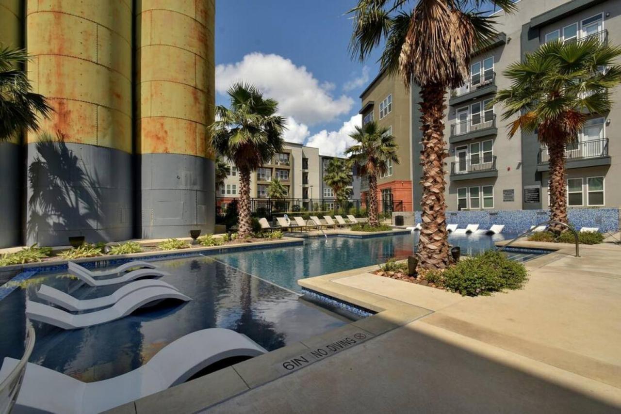 Vibrant Downtown Studio Wifi Pool Gym سان أنطونيو المظهر الخارجي الصورة